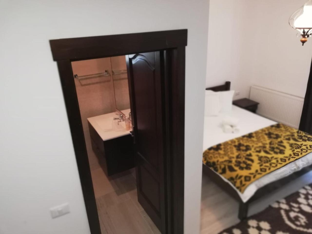 Pensiunea Pietrosul Rodnei Moisei Bagian luar foto